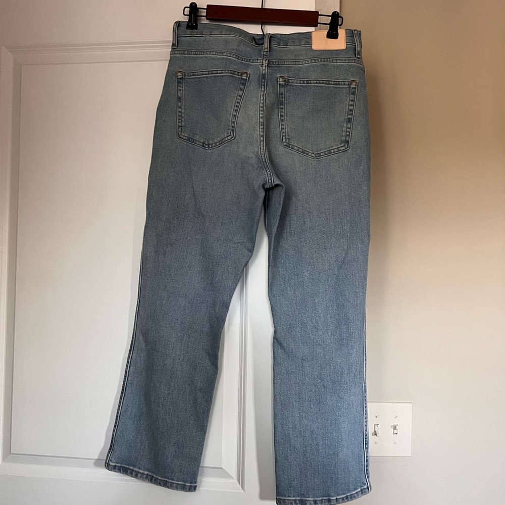 Everlane Cheeky Bootcut Jean - Picture 4 of 6